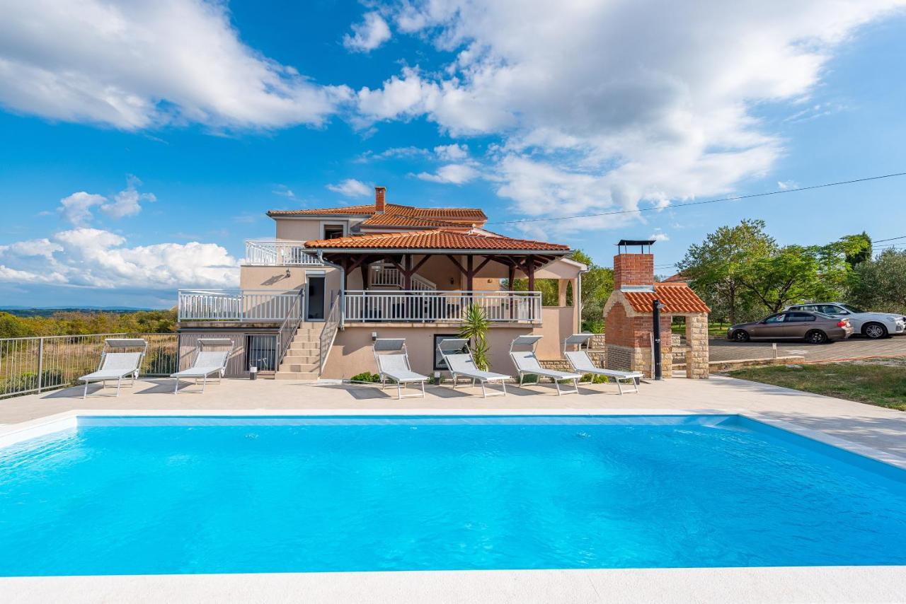 Vila Luna Apartments Zadar Bagian luar foto