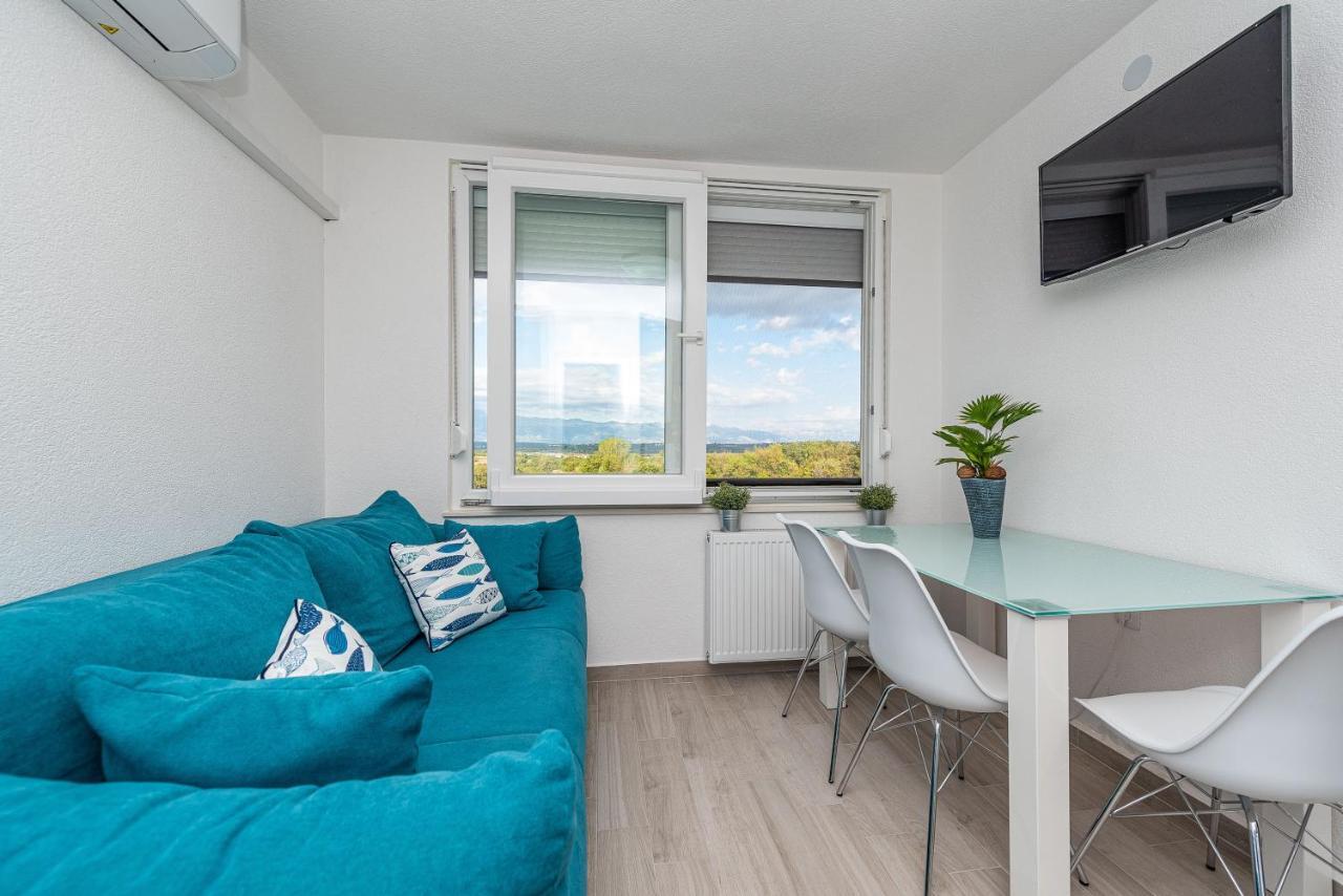 Vila Luna Apartments Zadar Bagian luar foto
