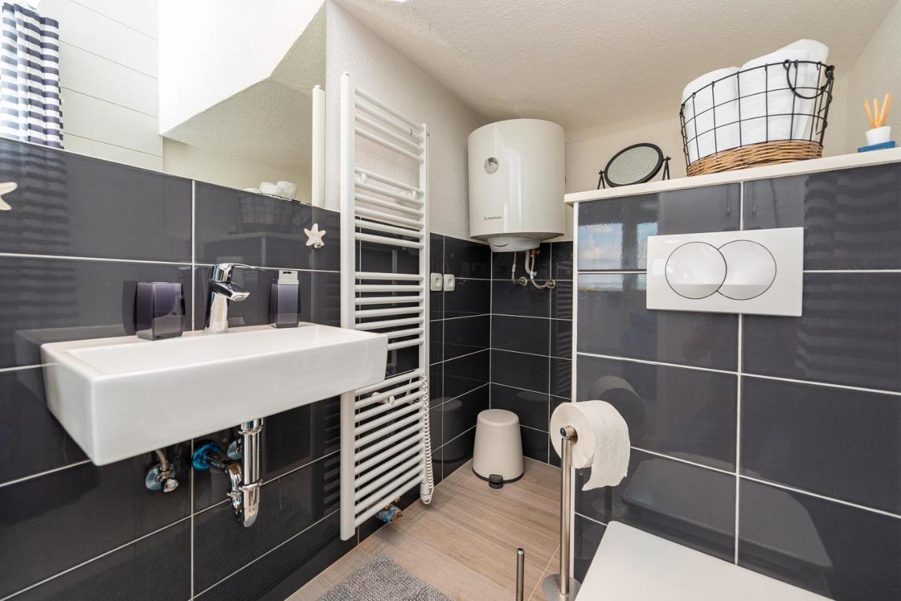 Vila Luna Apartments Zadar Bagian luar foto