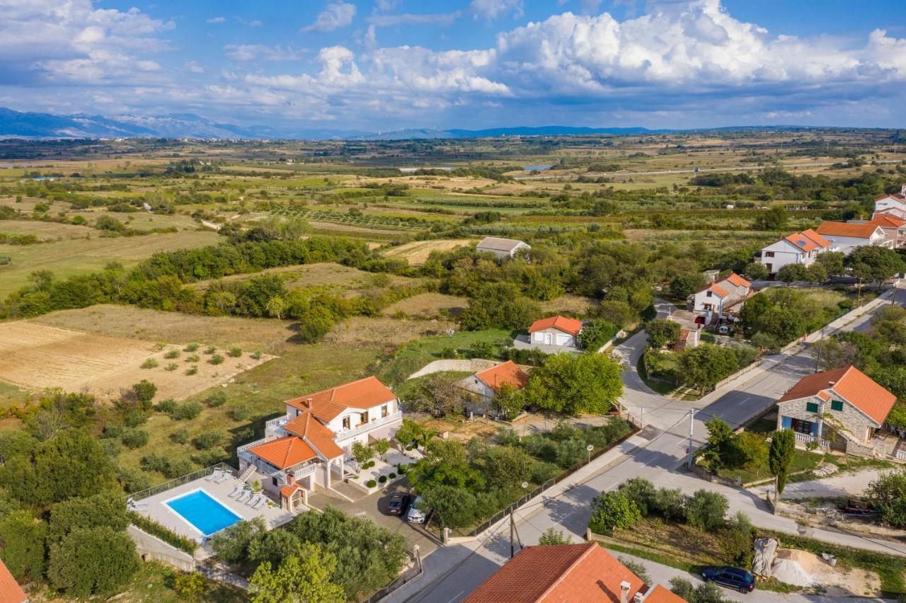 Vila Luna Apartments Zadar Bagian luar foto